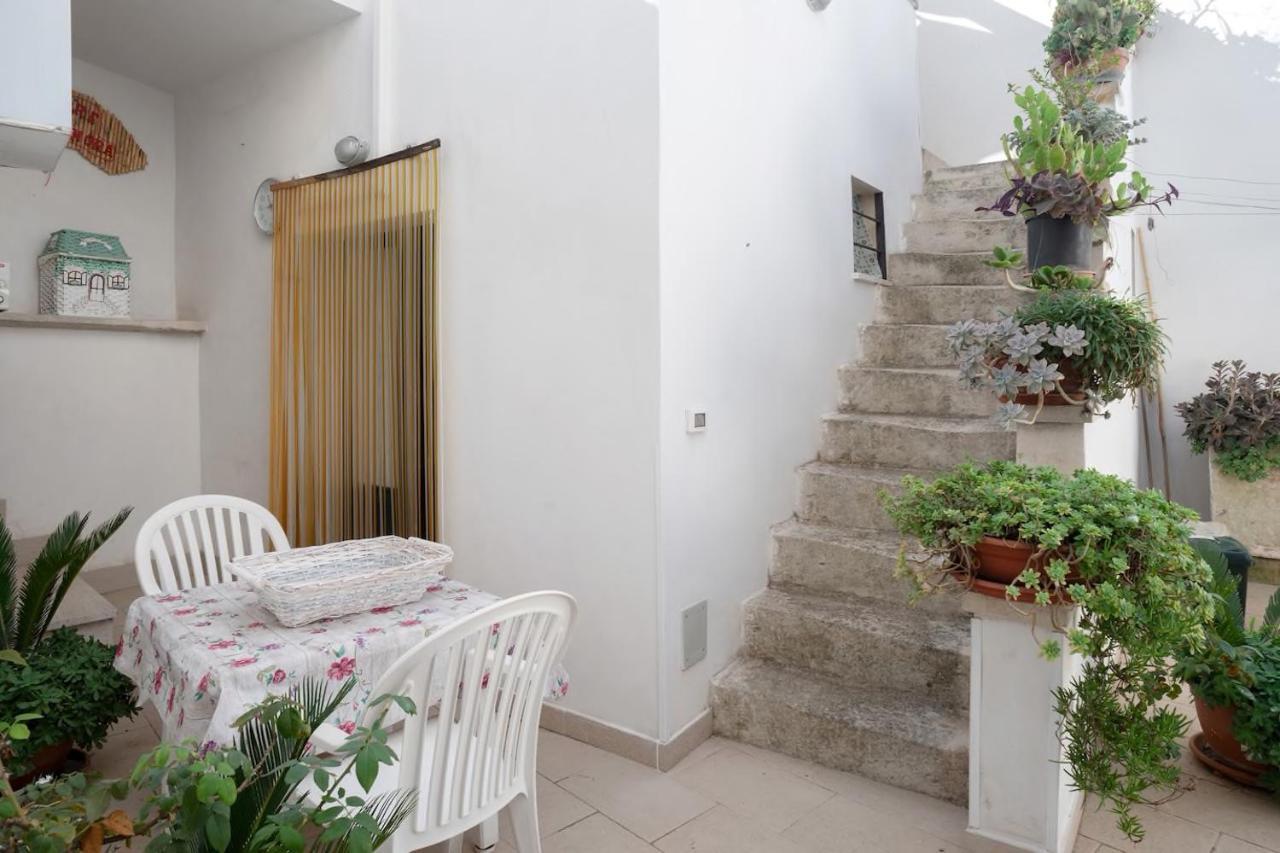 La Torre Antica Dimora Apartment Giuggianello Екстериор снимка