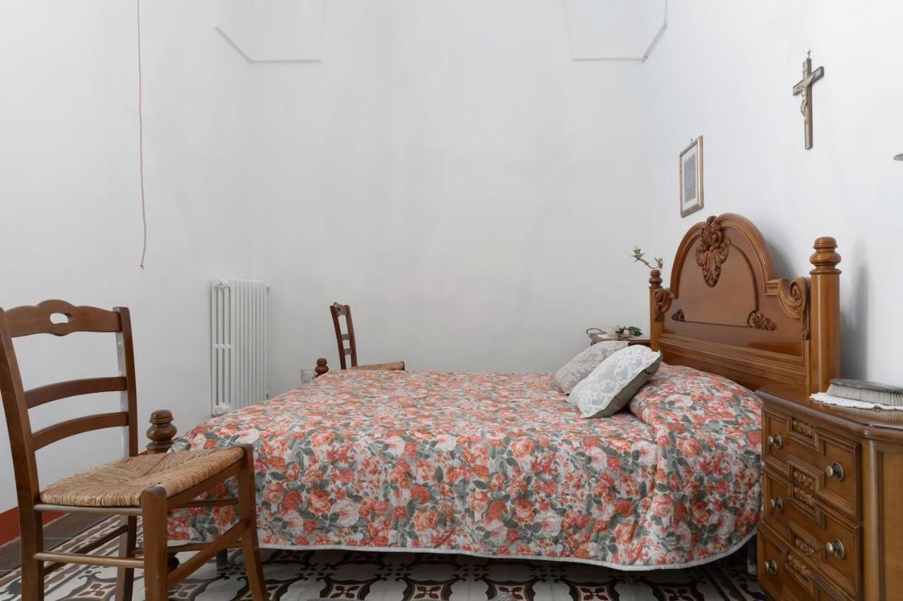 La Torre Antica Dimora Apartment Giuggianello Екстериор снимка